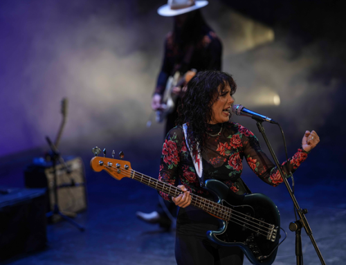 El talento de Danielle Nicole Band resuena en el Gran Teatro de Córdoba durante el Festival de la Guitarra