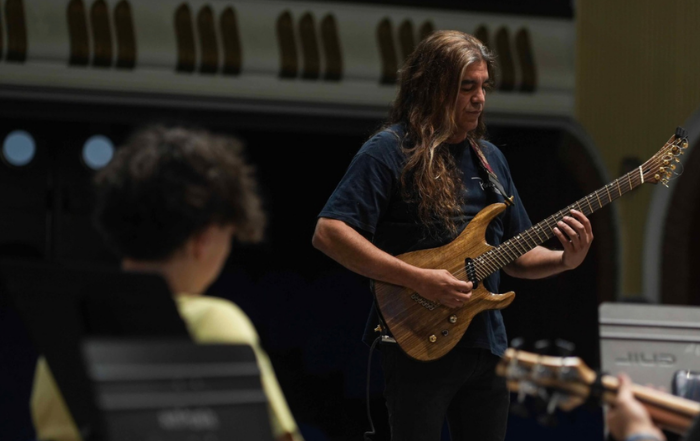 El 45 Festival de la Guitarra de Córdoba lleva la inteligencia artificial y el flamenco a la terraza del Hesperia en dos actividades gratuitas abiertas a la ciudad